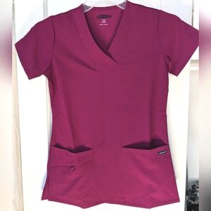 Jockey Women's Classic Fit Tri Blend Solid Scrub Top
